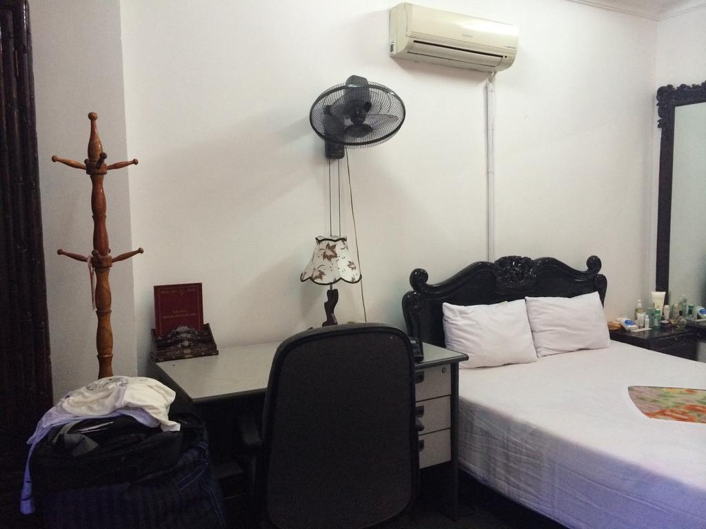 Ngoc Linh Hotel Hanói Quarto foto